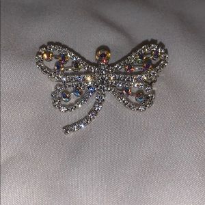 Dragonfly pin